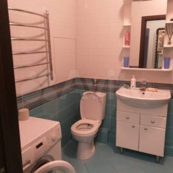 Сдается 1-комнатная квартира, 50 м²