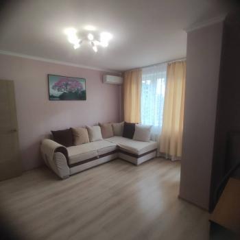 Сдается 1-комнатная квартира, 41 м²