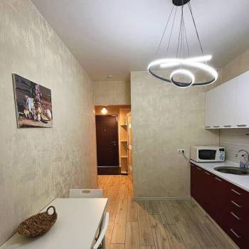 Сдается 1-комнатная квартира, 42 м²