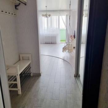 Сдается 1-комнатная квартира, 35 м²