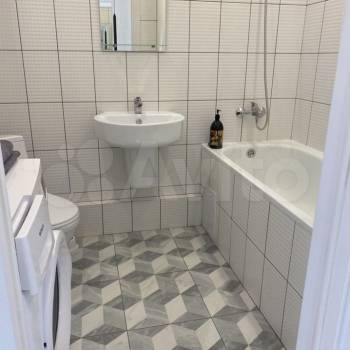 Сдается 1-комнатная квартира, 40 м²