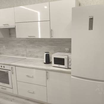 Продается 1-комнатная квартира, 39 м²