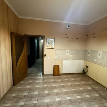 Продается 1-комнатная квартира, 50,5 м²