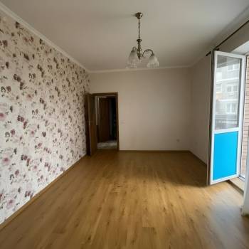 Продается 1-комнатная квартира, 50,5 м²