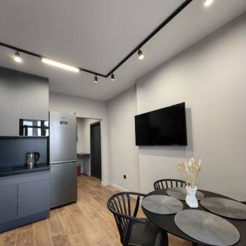 Сдается 1-комнатная квартира, 42 м²