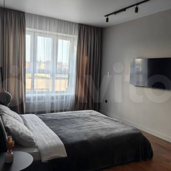 Сдается 1-комнатная квартира, 42 м²