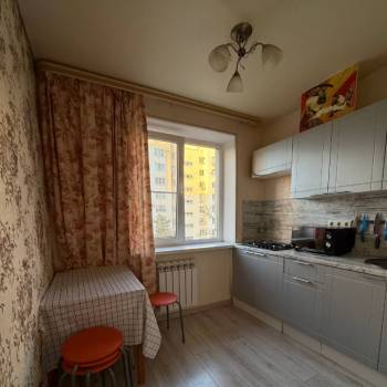 Сдается Многокомнатная квартира, 55 м²