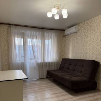 Сдается Многокомнатная квартира, 55 м²