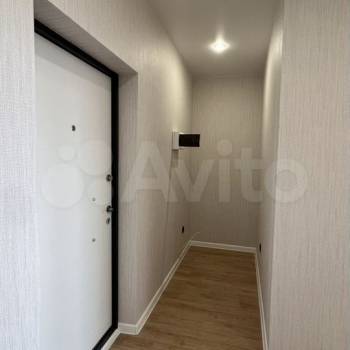 Продается 1-комнатная квартира, 43 м²