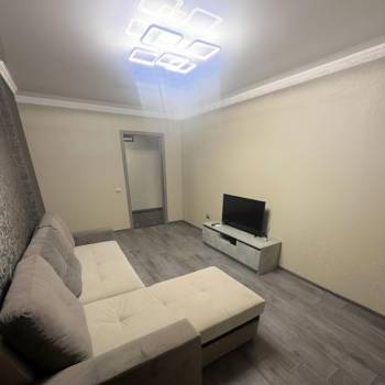 Сдается 1-комнатная квартира, 45 м²