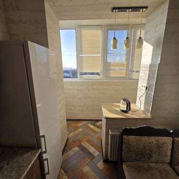 Сдается 1-комнатная квартира, 43,6 м²