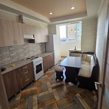 Сдается 1-комнатная квартира, 43,6 м²