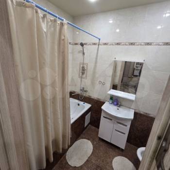 Сдается 1-комнатная квартира, 43,6 м²