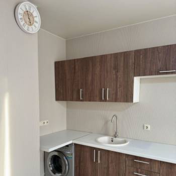 Сдается 1-комнатная квартира, 52 м²