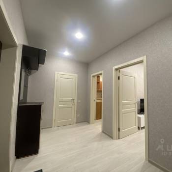 Сдается 1-комнатная квартира, 52 м²