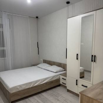 Сдается Многокомнатная квартира, 60 м²