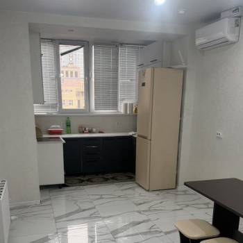 Сдается 2-х комнатная квартира, 62 м²