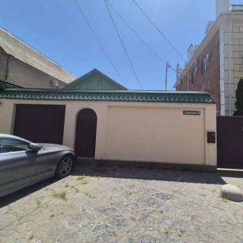 Продается Дом, 200 м²