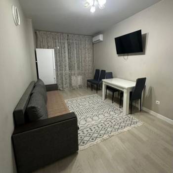 Сдается 2-х комнатная квартира, 40 м²