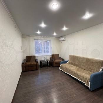 Сдается 2-х комнатная квартира, 72 м²