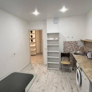 Сдается 2-х комнатная квартира, 72 м²