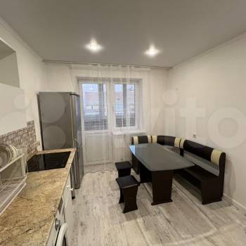 Сдается 2-х комнатная квартира, 72 м²