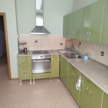 Сдается 1-комнатная квартира, 46 м²