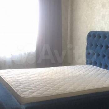 Сдается 1-комнатная квартира, 55 м²