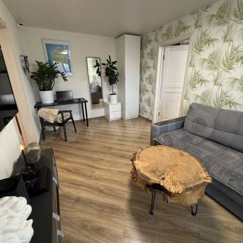 Продается 1-комнатная квартира, 45,7 м²