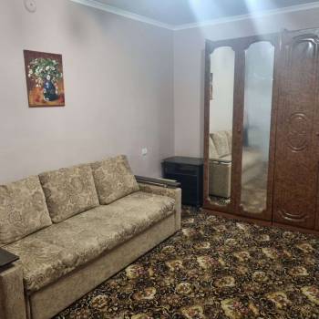 Сдается 1-комнатная квартира, 35 м²