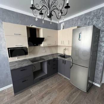 Продается 1-комнатная квартира, 37,8 м²