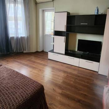 Продается 1-комнатная квартира, 37,4 м²