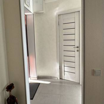 Продается 1-комнатная квартира, 28 м²