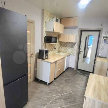 Продается 1-комнатная квартира, 32 м²