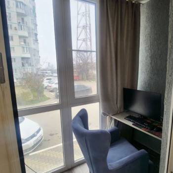 Продается 1-комнатная квартира, 32 м²