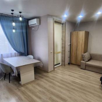 Продается 1-комнатная квартира, 32 м²