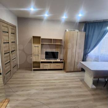 Продается 1-комнатная квартира, 32 м²