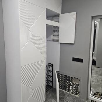 Продается 1-комнатная квартира, 96,6 м²