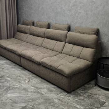 Продается 1-комнатная квартира, 96,6 м²