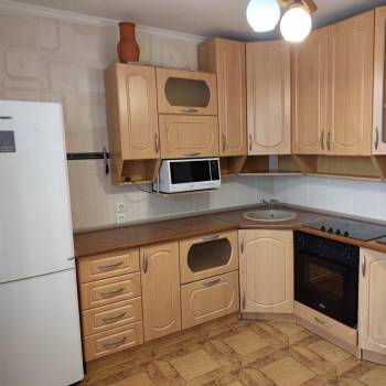 Сдается 2-х комнатная квартира, 60 м²