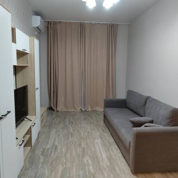 Сдается 1-комнатная квартира, 38,6 м²