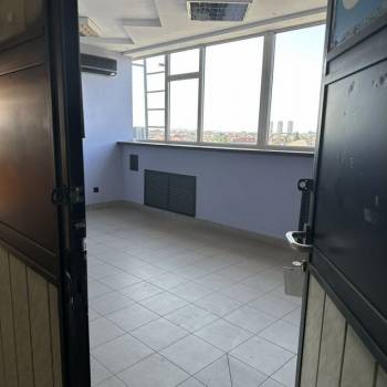 Сдается Нежилое помещение, 18 м²