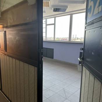 Сдается Нежилое помещение, 18 м²