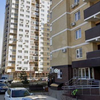 Сдается 1-комнатная квартира, 42 м²