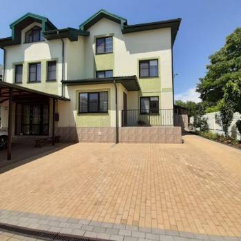 Продается Дом, 335 м²