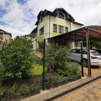 Продается Дом, 335 м²