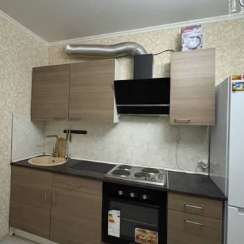 Сдается 1-комнатная квартира, 35,8 м²
