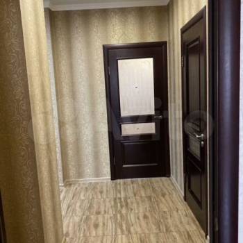 Сдается 1-комнатная квартира, 55 м²