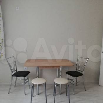 Сдается 2-х комнатная квартира, 64 м²