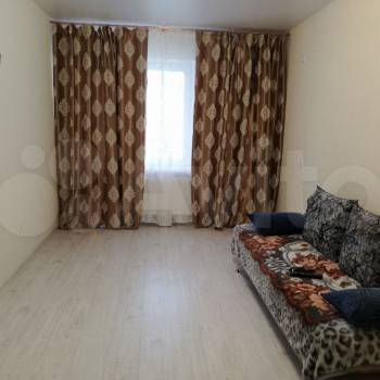 Сдается 2-х комнатная квартира, 64 м²